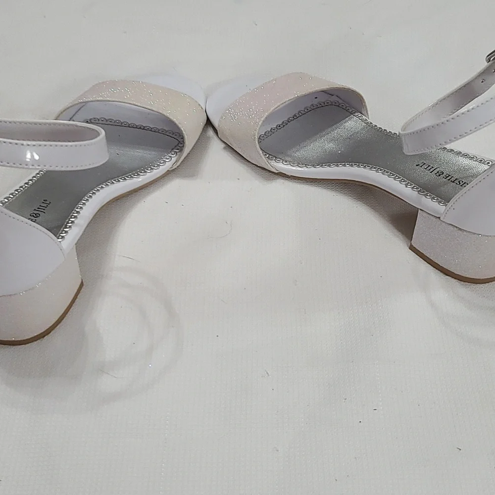 Christie&Jill Girls Sandals White Iridescent Glittery Ankle Strap‎ Heel Sz 4 EUC